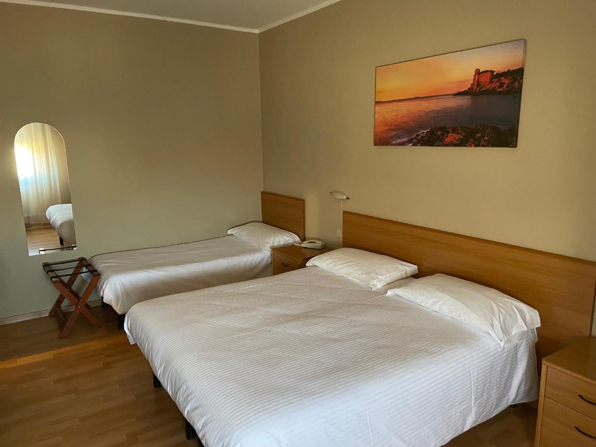 Piccolo Hotel Rosignano Solvay Buitenkant foto