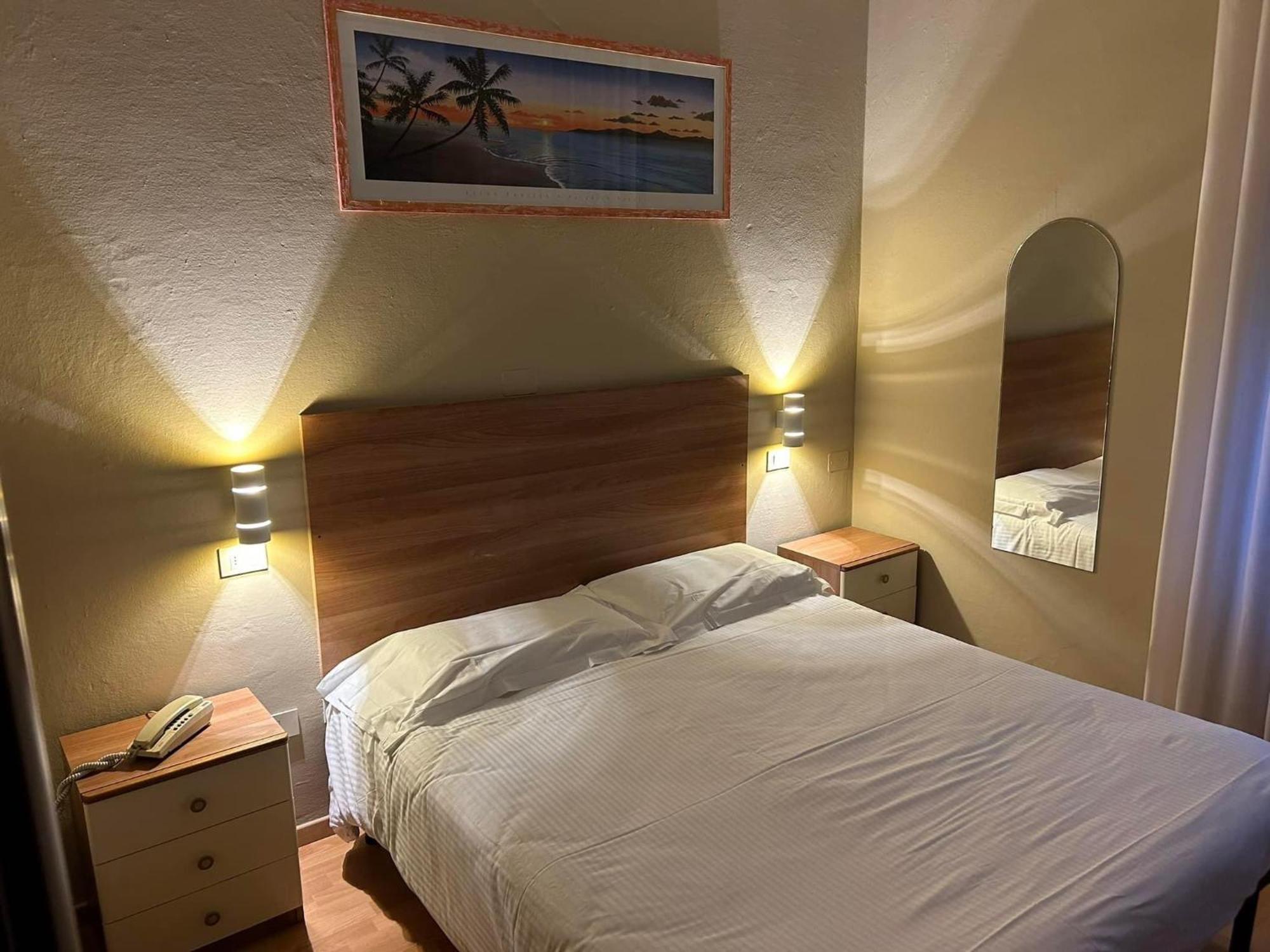 Piccolo Hotel Rosignano Solvay Buitenkant foto